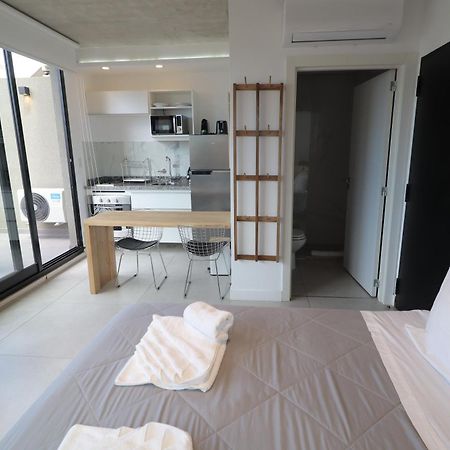 Own Belgrano Studios & Suites บัวโนสไอเรส ภายนอก รูปภาพ