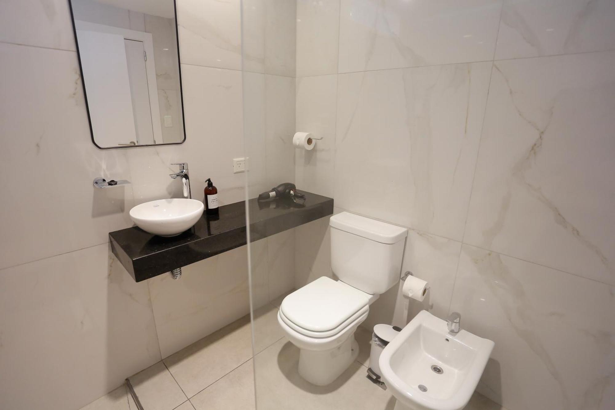Own Belgrano Studios & Suites บัวโนสไอเรส ภายนอก รูปภาพ