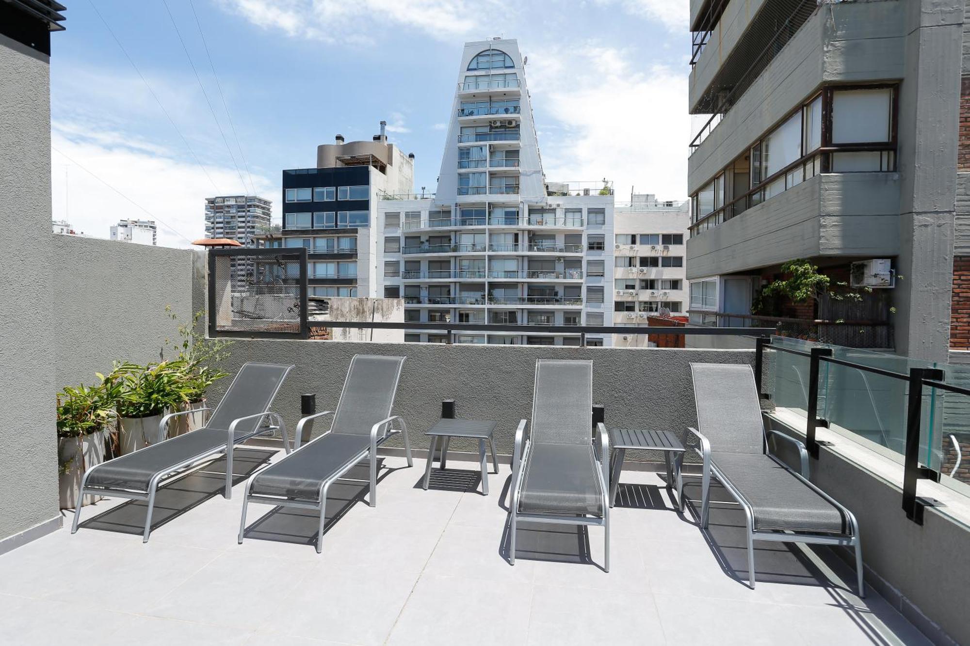 Own Belgrano Studios & Suites บัวโนสไอเรส ภายนอก รูปภาพ